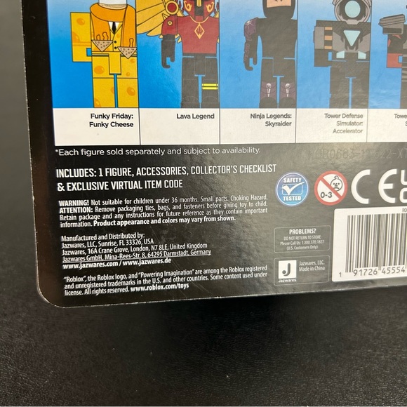 Roblox Work At A Pizza Place Mia Figure with Exclusive Virtual Item - Picture 10 of 12